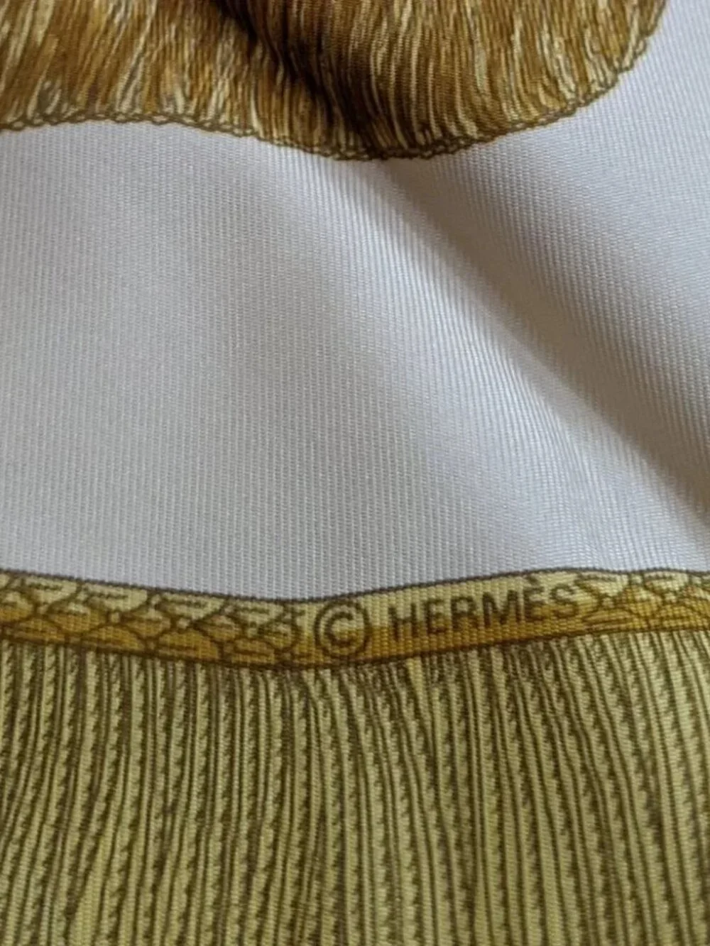 Auth Hermès Gold Poste et Cavalerie Silk Scarf 90 cm by Joachim Metz